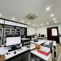 Tòa Building 9 Tầng Mặt Đường Nguyễn Ngọc Vũ. Thang Máy, 2 Mặt Đường, Ở Kết Hợp Làm Vp Cty