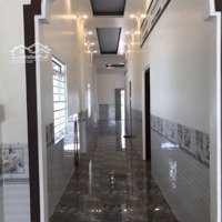 Bán Nhà Mặt Tiền Quốc Lộ 492 M2 Có Nhà Kiên Cố Sát Chợ Lạc Quới