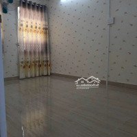 Cho Thuê Nhà Nguyên Căn 22M2, 2 Phòng Ngủ Đường Đoàn Văn Bơ, Q.4