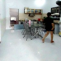 Bán Lỗ Nhà Trảng Dài Còn Mới Đẹp Đường Nhựa Thoáng Rộng Sân Đậu 3 Oto