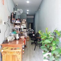 Diện Tích 40M2 Mặt Tiền Trần Quang Khải