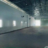 Cho Thuê Nhà Xưởng 700M2 Đường Xe Container