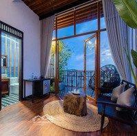 Bán Homestay Biển Tâm Huyết Duy Nhất Có Cầu Cảng Gỗ Bắt Dài Ra Biển, 3 Lầu, 1 Trệt, Đang Knh Doanh