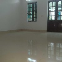 Gđ Bán Nhà Tại Phố 7 Phường Vân Giang, Tp Ninh Bình. Mới Xd Hiện Đại, 2 Tầng, 59,2M2. 2,9 Tỷ Đồng