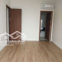 Bán Gấp Căn Hộ Grand Riverside Bến Vân Đồn Q4, 2Pn/ 2 Vệ Sinh Bán Lỗ 4 Tỷ, Tầng Cao, Nội Thất Cđt