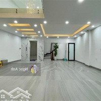 Bán Nhà Mặt Ngõ Gốc Đề 7 Tầng Thang Máy, Nội Thất Xịn -Diện Tích80M Kinh Doanh - Giá Chỉ 24 Tỷ.