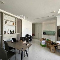 Cho Thuê Căn Hộ Chung Cư Vinhome Central 2 Phòng Ngủ 80M2, Lầu 28. Giá 23 Triệu