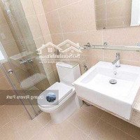 Giá Thật Không Ảo: 16 Triệu/Th, Chcc Florita, Khu Him Lam, Q7. 80M2, 2 Phòng Ngủ 2 Vệ Sinh Full, Liên Hệ: 0909474240