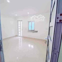 Phố Khương Trung 30M2 - Nhà Đẹp Siêu Hiếm - Ngay Ngã Tư Sở - Mặt Tiền