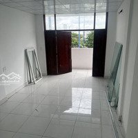 Cho Thuê Mặt Bằng Đường Võ Văn Kiệt Quận 6 - 160M2