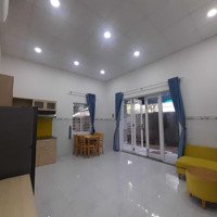 Cho Thuê Nhà Mặt Tiền Đường Lương Định Của Sân Trước, Sân Sau Rộng Rãi, Zalo 0909 429 549