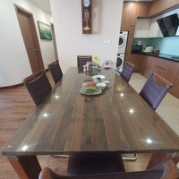 Hottt - Cho Thuê Căn Hộ 3 Phòng Ngủgóc 137M2 Full Nội Thất Vinhomes Nguyễn Chí Thanh - 28 Triệu/Th. Vào Ở Ngay