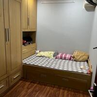 Cho thuê căn hộ chung cư B6A Nam Trung Yên, 200m2, 4 phòng ngủ, full nội thất, giá 20 triệu