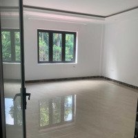 Cho Thuê Biệt Thự Liền Kề Xây Thô Và Hoàn Thiệndiện Tíchtừ 100 - 450M2. Liên Hệ: 0945181333