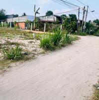Chủ cần xả lổ vài lô đất ở 97 Nguyễn Văn Linh lộ 10m bàn cờ khu dân cư, dân cư đông đúc DT 5×22 50m² TC mỗi lô