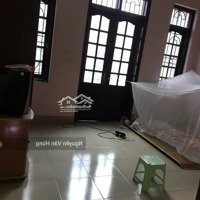 Cho Thuê Nhà Ngay Bưu Điện Hà Đông 70M2, 4 Tầng, 12 Triệu Ô Tô Đỗ Cửa