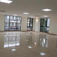 Cho Thuê Toà Nhà Mới 100% Mặt Phố Phạm Văn Đồng 300M2 * 7,5 Tầng 1 Hầm, Thông Sàn, Liên Hệ: 0968120493