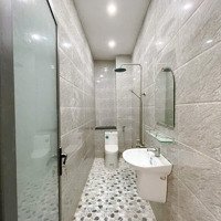 Bán Nhà Đ. Trần Nhật Duật, Quận 1 50,4M2(4,2Mx12M) Ngay Sát Trường Cao Đẳng Nghề Tp. Hcm