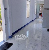 Nhà Mặt Tiền 1 Lầu 8X22M Sổ Hồng Thổ 150M2. Mới Đẹp Ở Ngay