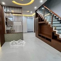 Bán Siêu Phẩmdiện Tích100M2 3Pn 2 Vệ Sinhcần Giuộc Long An. Giá Bán 1Ty Liên Hệ: 0397394783 Giang