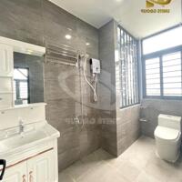 CHDV đường Lâm Văn Bền Q7 ... gần lotte , trường TĐT ...