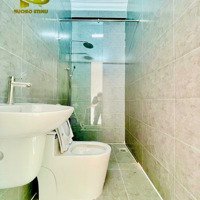 Cho Thuê Căn Hộ Ngay Nkkn, Cầu Công Lý, Q3. Dạng 1 Phòng Ngủ40M2 Tách Bếp, Ban Công Full Nội Thất Cao Cấp.