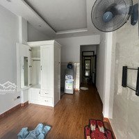 Cho Thuê Căn Hộ Studio Diện Tích: 35M2, Ngõ 2 Văn Cao Ô Tô Đỗ Cửa, 4, 5 Triệu