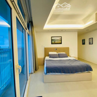 Căn Azura Loại 2 Phòng Ngủdiện Tích: 104M2 Nt Sạch Đẹp View Sông Hàn