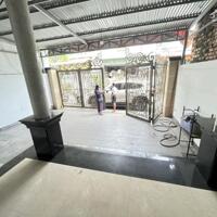 Cho thuê căn nhà ngang 7 dài 25 m mặt tiền đường giáo xứ Thuận Hoà