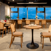Bán khách sạn tiêu chuẩn 4 sao tiềm năng đầu tư sinh lời cao tọa lạc trên đường Tô Hiến Thành- Nha Trang