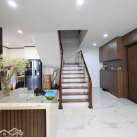 Cho Thuê Duplex Chung Cư 671 Hoàng Hoa Thám, 220M2, 6 Phòng Ngủ Căn Góc, Giá Chỉ 25 Triệu. Liên Hệ: 0916292001