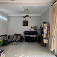 Cho thuê nhà 1T1L đầy đủ nội thất sân ôtô phường Trung Dũng, gần Ngô Quyền