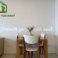 Căn Hộ 2 Phòng Ngủ Nội Thất Đẹp Ở Azura Tower - A0586