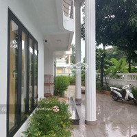 Villa Khu Compound Thảo Điền Rộng 500M2 - Đầy Đủ Nội Thất, Sẵn Hồ Bơi Mini - Cho Thuê 125 Triệu/Th