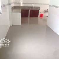 Nhà Nguyên Căn 100M2 Dưới Cầu Gạch Ròi Lớn