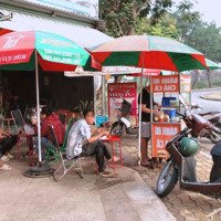 Sang Quán Kafe Đang Hoạt Động