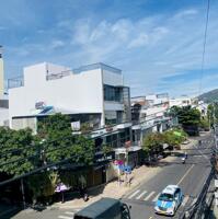 Cho thuê nhà 4 tầng đường Vân Đồn - trung tâm TP Nha Trang