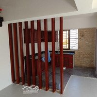 Cho Văn Phòng Hoặc Gia Đình Thuê Căn Hộ Chính Chủ 100M2 73A Trường Chinh 9 Triệu/Tháng