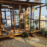 Sang Studio Vibe Nhật Bản, Lầu 5 View Máy Bay