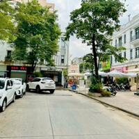 bán căn SHOPHOUSE ngang 7 mét VINCOM plaza Vị trí đẹp nhất trong khu shophouse, nhà 1 trệt 2 lầu hoàn