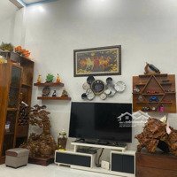Gia Đình Cần Tiền Bán Gấp