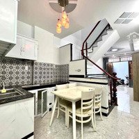 Nhà Đẹp Sổ Riêng, Trệt Lầu, 2 Phòng Ngủ 2 Vệ Sinhmới, Ngay Chợ Hiệp Thành Q12.