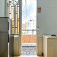 Cho Thuê Căn Hộ Đảm Bảo Đúng Hình Đúng Giá - Phòng Ban Công 30M2