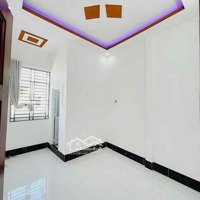Cho Thuê Nhà Trệt Lầu Hẻm Quang Trung