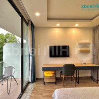 Gần Cầu Trần Quang Diệu, Vòng Xoay Dân Chủ, Thang Máy, Hầm Xe