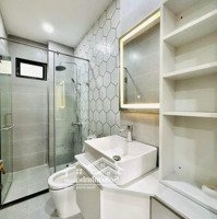 Chính Chủ Kẹt Tiền Cần Bán Gấp Nhà Nguyễn Gia Trí Q. Bình Thạnh Diện Tích 70M2 Chỉ 2 Tỷ180