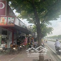 Mặt Tiền Kinh Doanh Phạm Văn Đồng-Vỉa Hè 5M-Nhà Nát Không Có Gì Để Xem