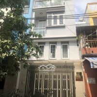Nhà 2 Lầu Đúc, Hẻm 633 Đường Điện Biên Phủ, F.1, Q. 3