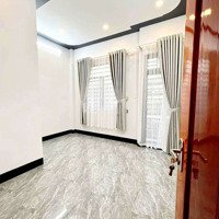 Bán Nhà Đẹp Mới Xây Gần Chợ Gòi Bé