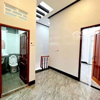 Bán Nhà Đẹp Mới Xây Gần Chợ Gòi Bé